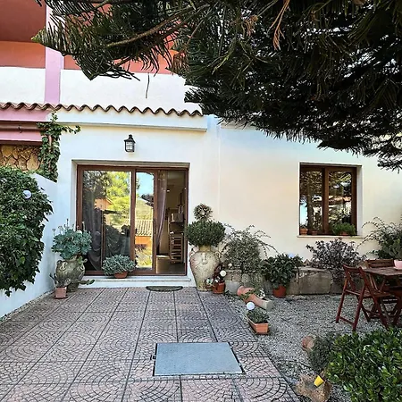 Casa Aurora סאן תאודורו